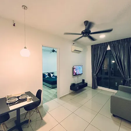Cozy,Modern Retreat In Cyberjaya Apartment Exterior photo